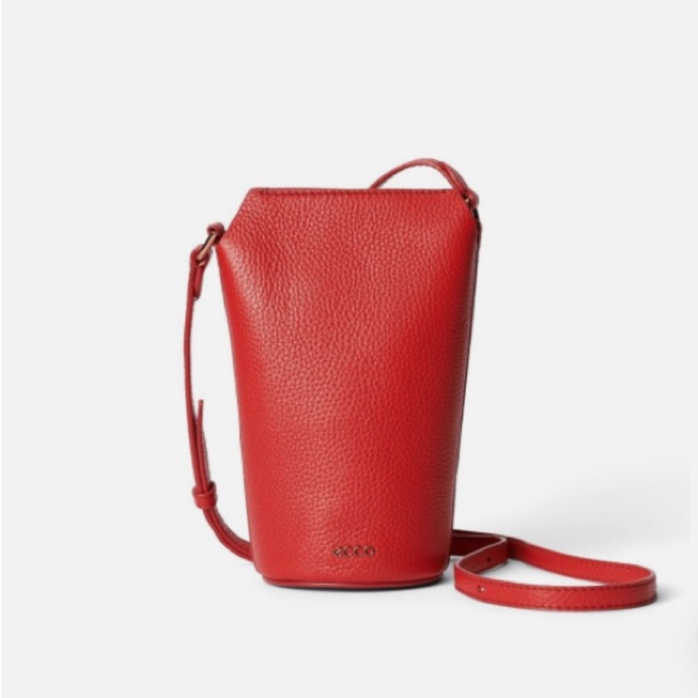 New: ECCO Pot Bag. Leather Crossbody Bag.